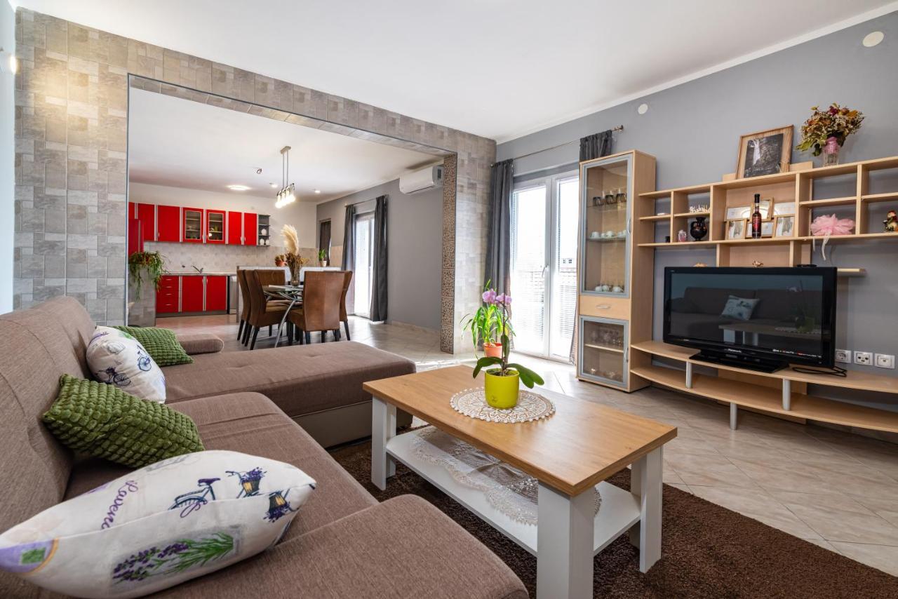 Apartment Thalia Задар Екстериор снимка